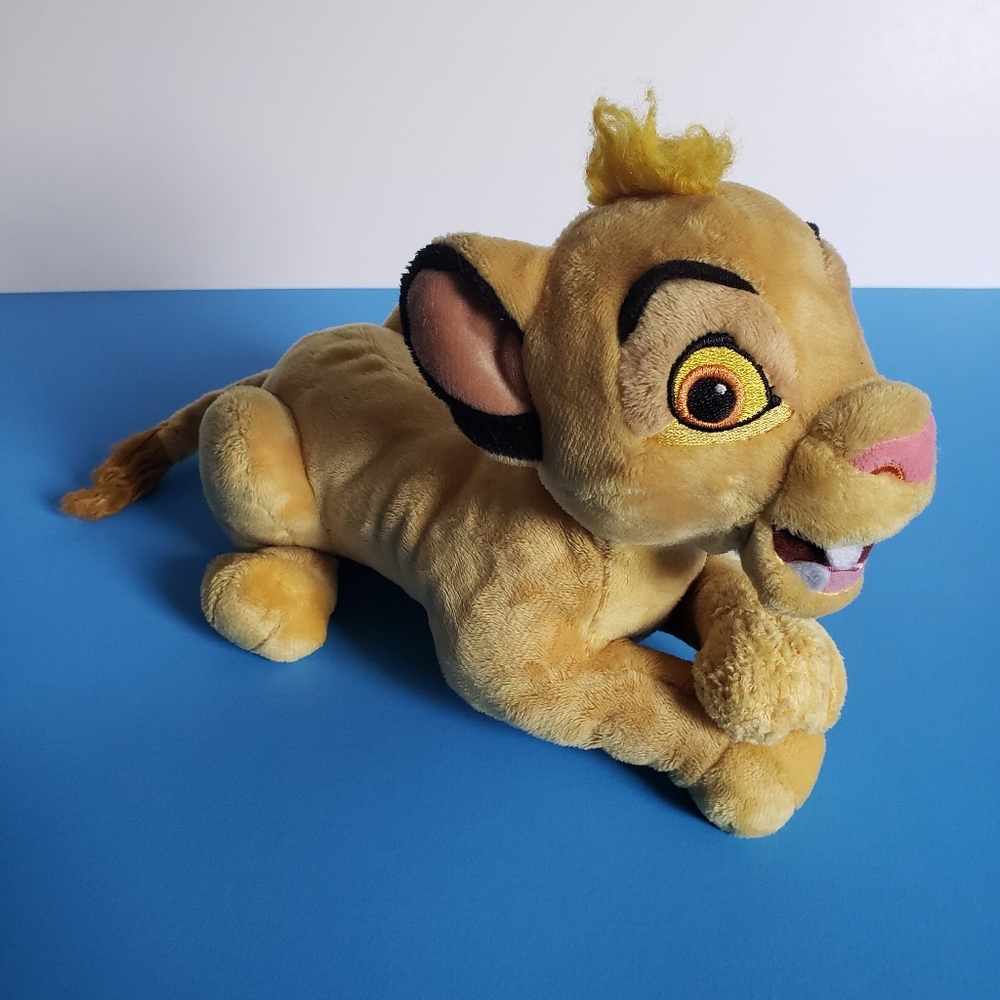 Disney Parks The Lion King Simba Cub Laying Down Smile Plush Toy Stuffed Animal